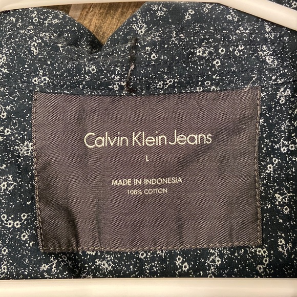 Calvin Klein - Navy Print Button Down Dress Shirt - Picture 3 of 8